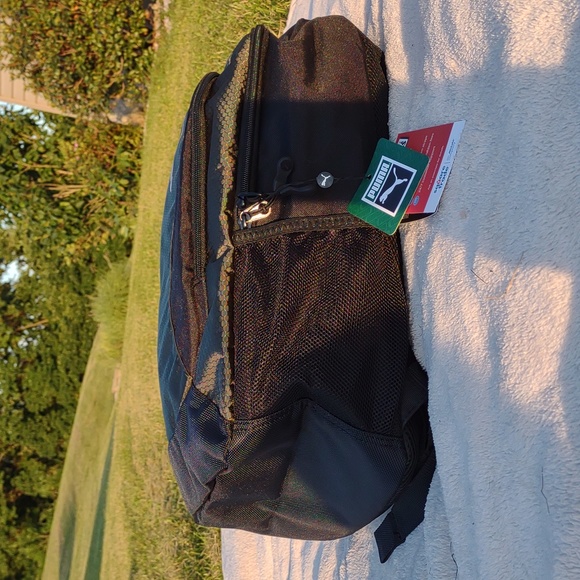 🙀PUMA Equivalence Backpack in Dark Green/Black - Picture 14 of 15